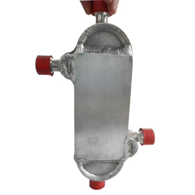 某军用车辆蒸发冷凝器